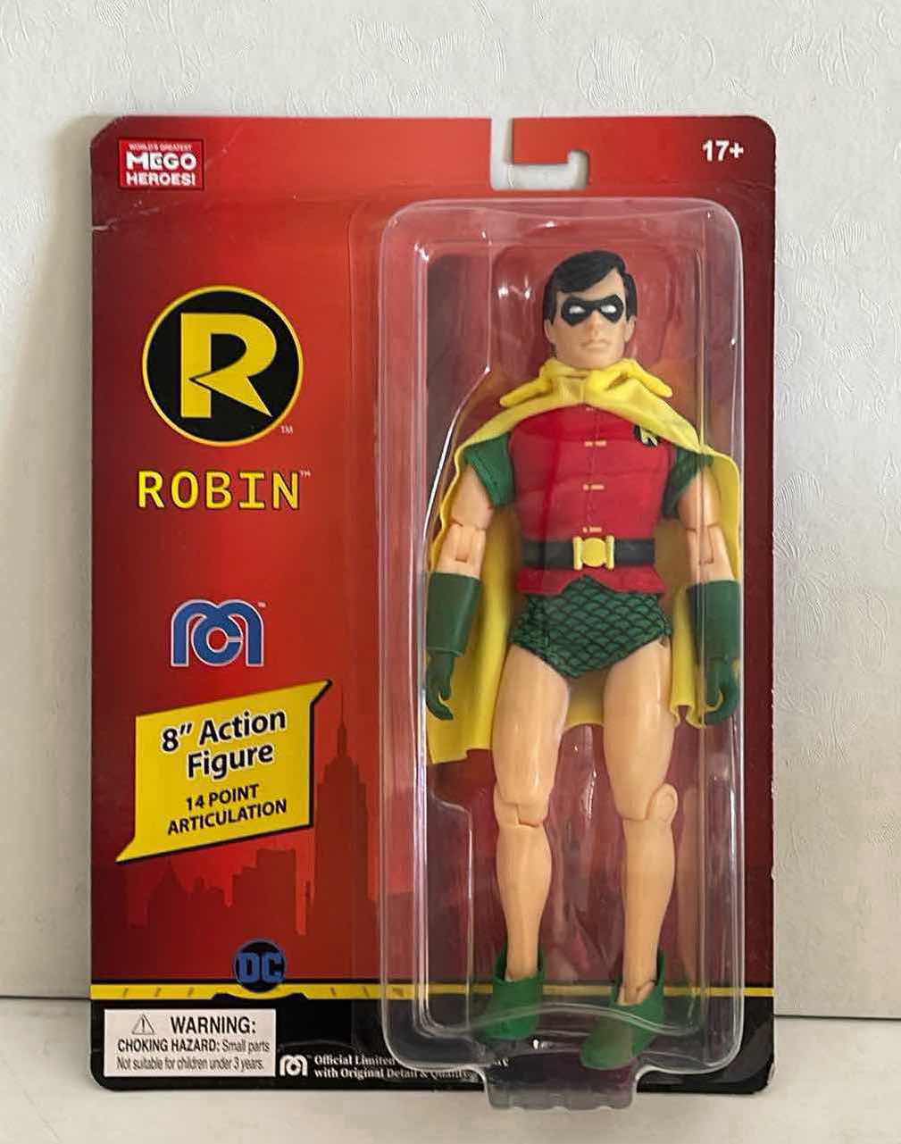 Photo 1 of NIB DC COMICS ROBIN 8" MEGO ACTION FIGURE MULTICOLOR - RETAIL PRICE $ 23.99