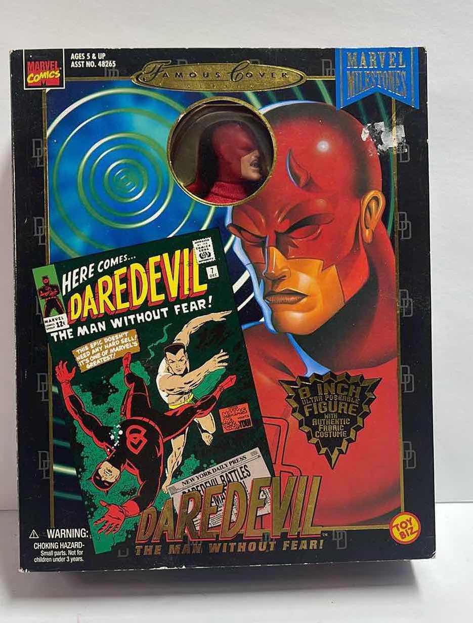Photo 1 of NIB DAREDEVIL THE MAN WITHOUT FEAR 8” ULTRA POSEABLE FIGURES - RETAIL PRICE $15.95