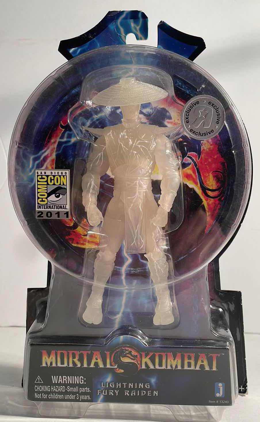 Photo 1 of NIB RARE COMIC CON INTERNATIONAL 2011 MORTAL KOMBAT “RAIDEN GLOW IN THE DARK” ACTION FIGURE - RETAIL PRICE $64.99