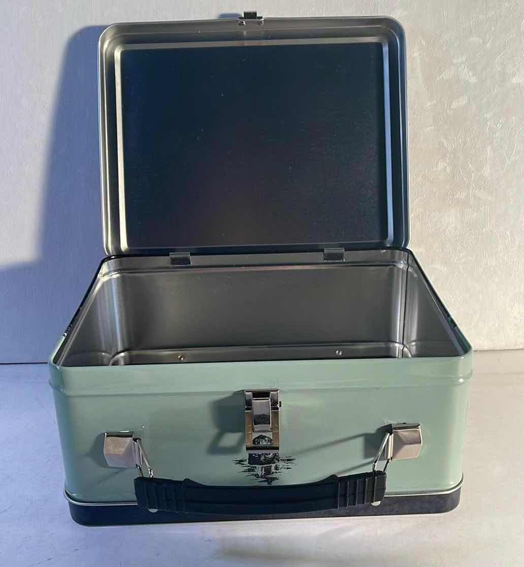 Photo 1 of NEW UNIVERSAL MONSTERS “CREATURE FROM THE BLACK LAGOON ” TIN TOTE - RETAIL PRICE $16.99