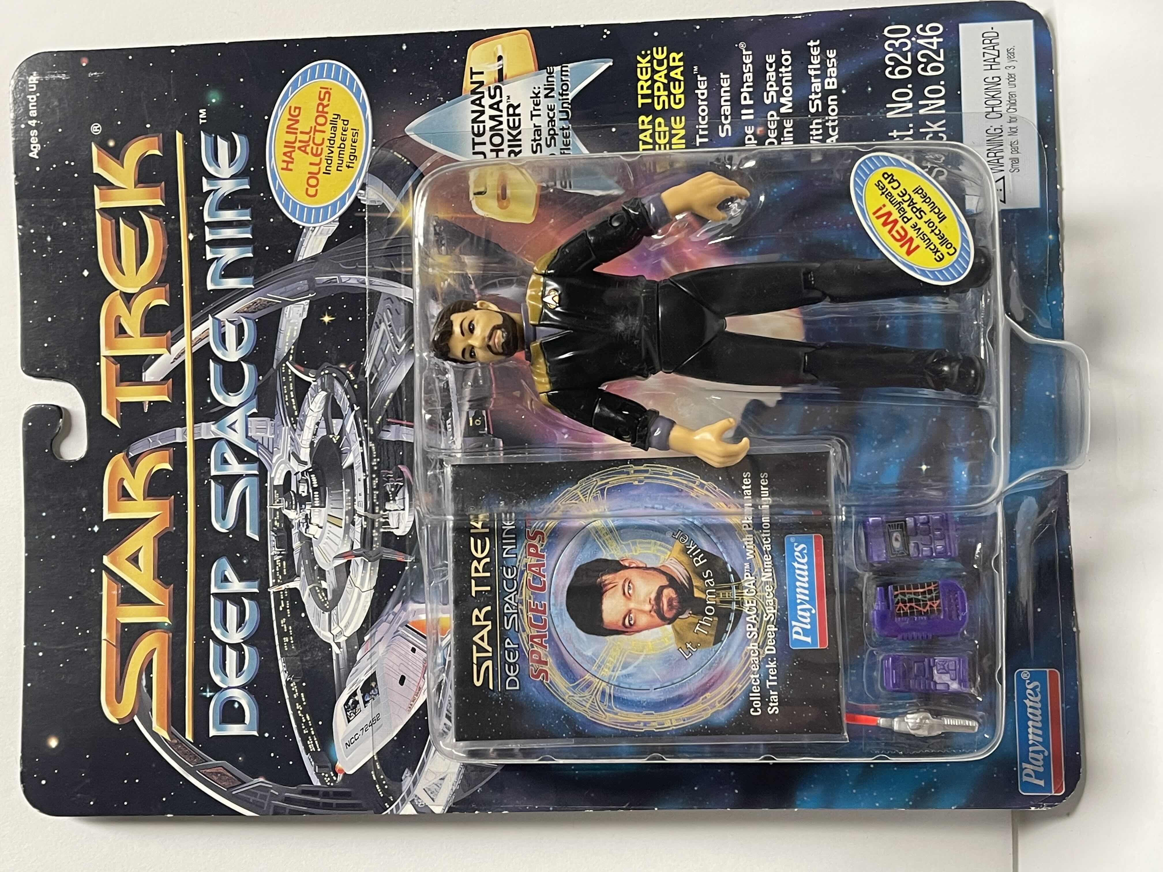Photo 1 of 1993 PLAYMATES: STAR TREK DEEP SPACE NINE “THOMAS RIKER” ACTION FIGURE RETAIL PRICE $22.00