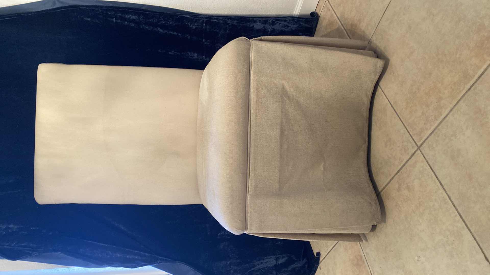 Photo 1 of PARSONS CHAIR