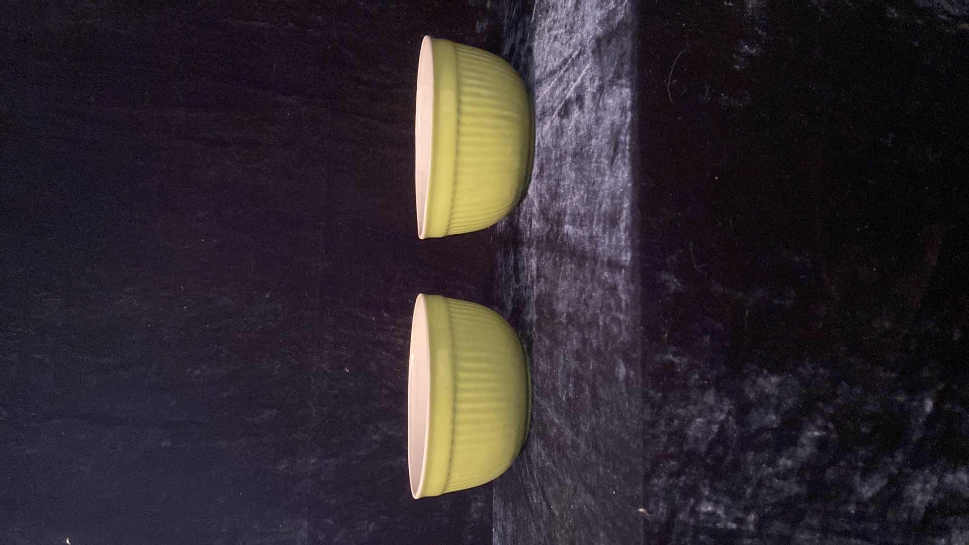 Photo 1 of 2 GREEN  RIBBED BOWLS