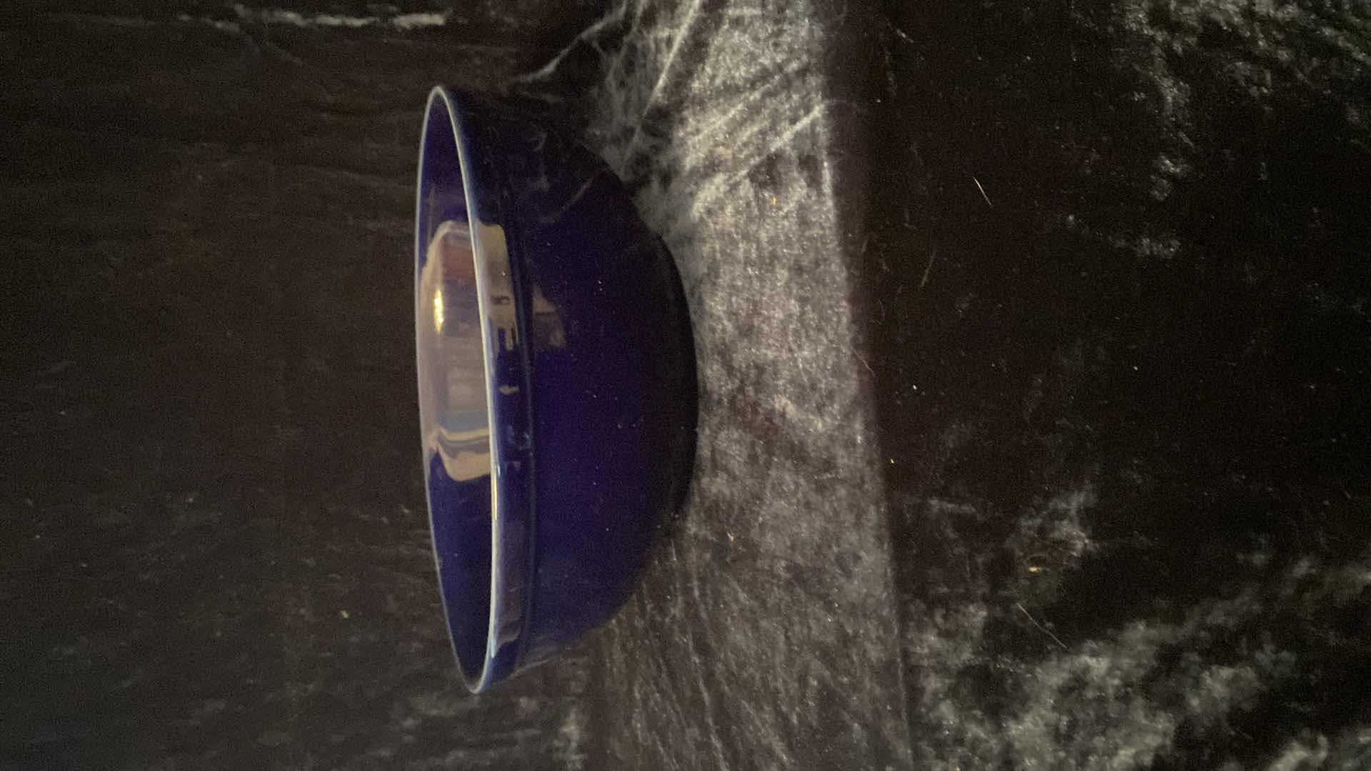 Photo 1 of MEDIUM BLUE MIXING BOWL