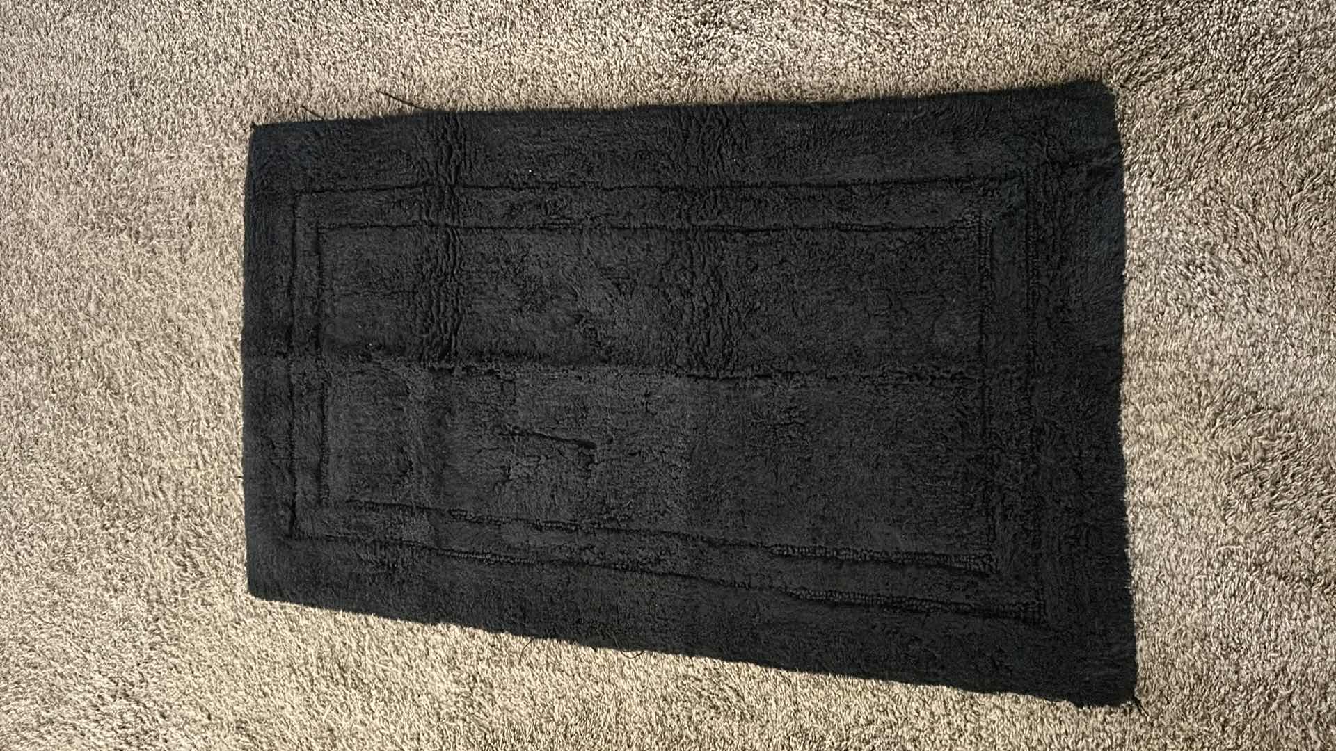 Photo 1 of BLACK BATHROOM SET