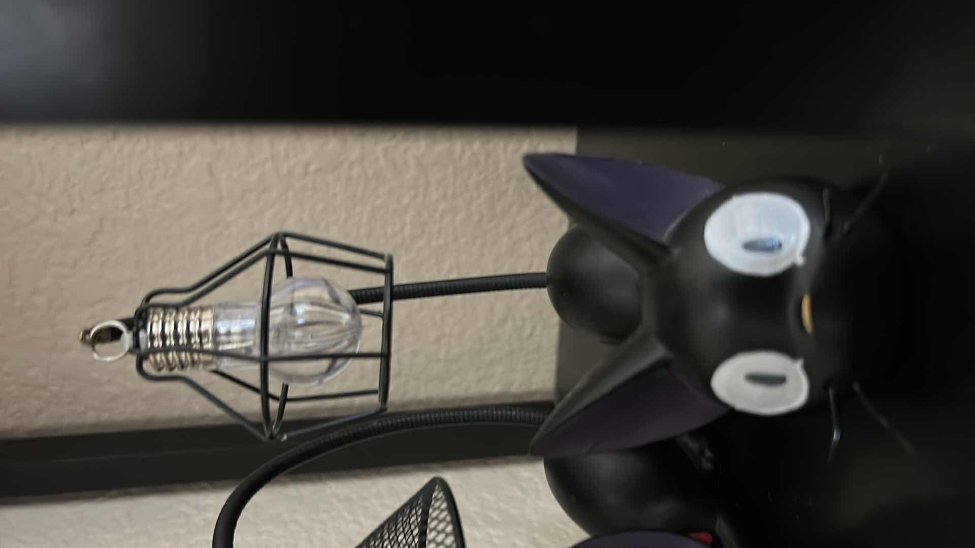 Photo 1 of SMALL CAT LAMP SET