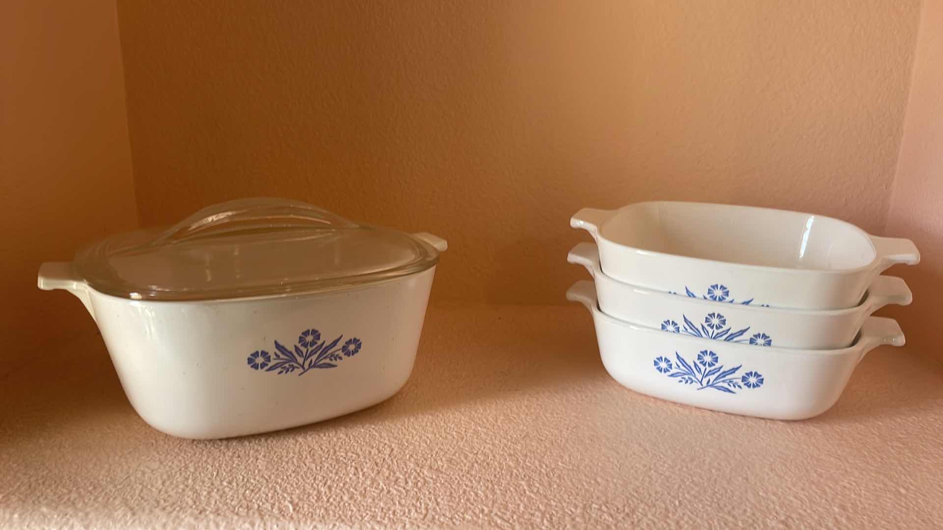 Photo 1 of CORNING WARE BLUE CORNFLOWER
SET OF 4