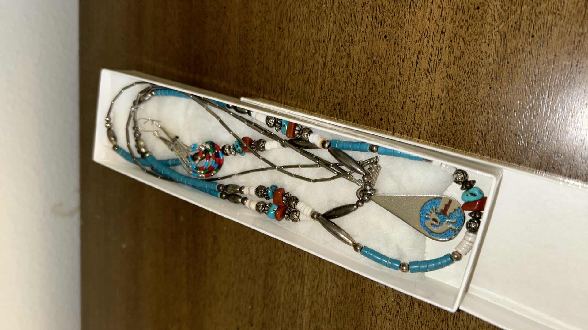 Photo 3 of COSTUME JEWELRY 