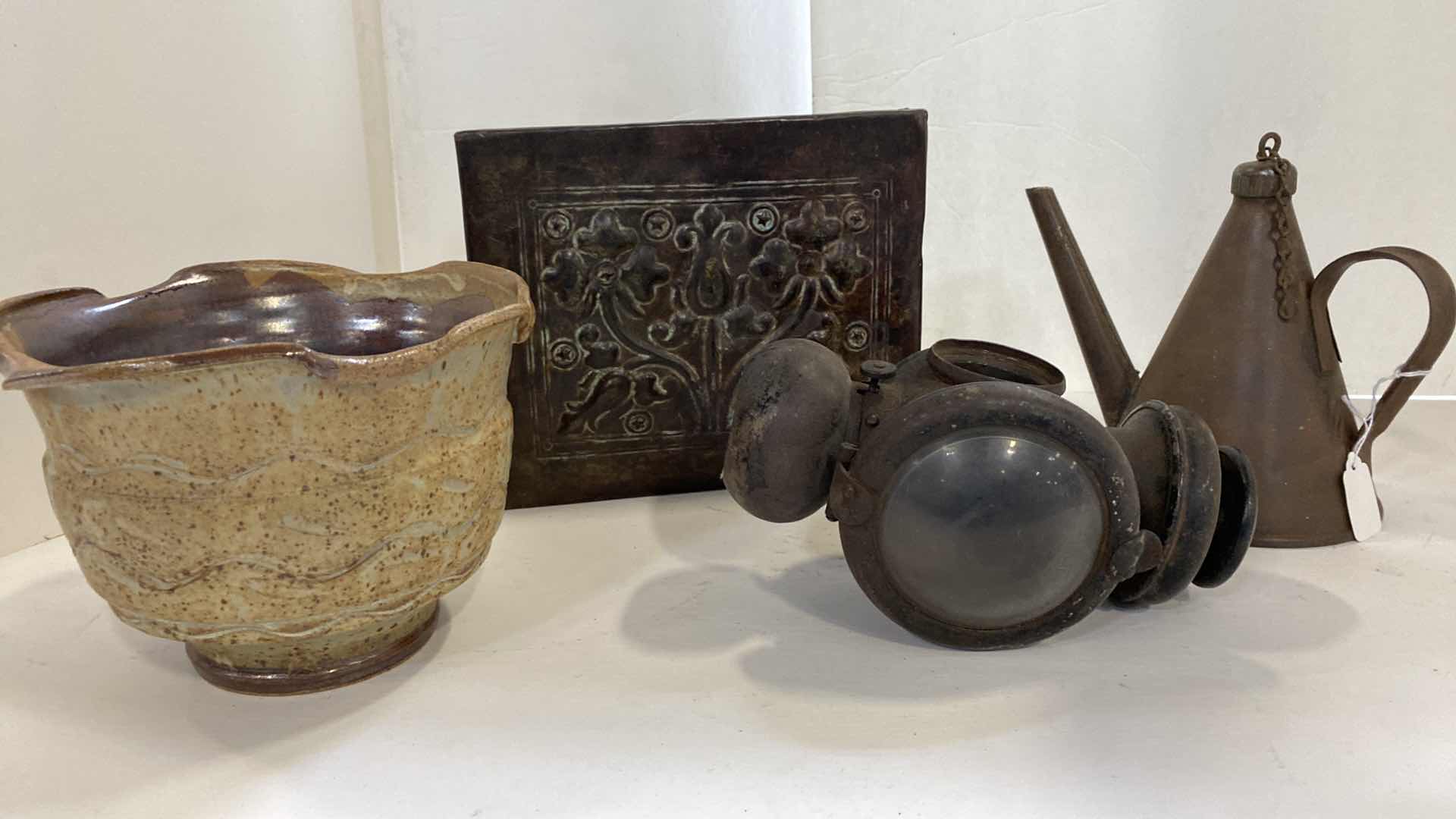 Photo 1 of VINTAGE DECOR 4 ITEMS