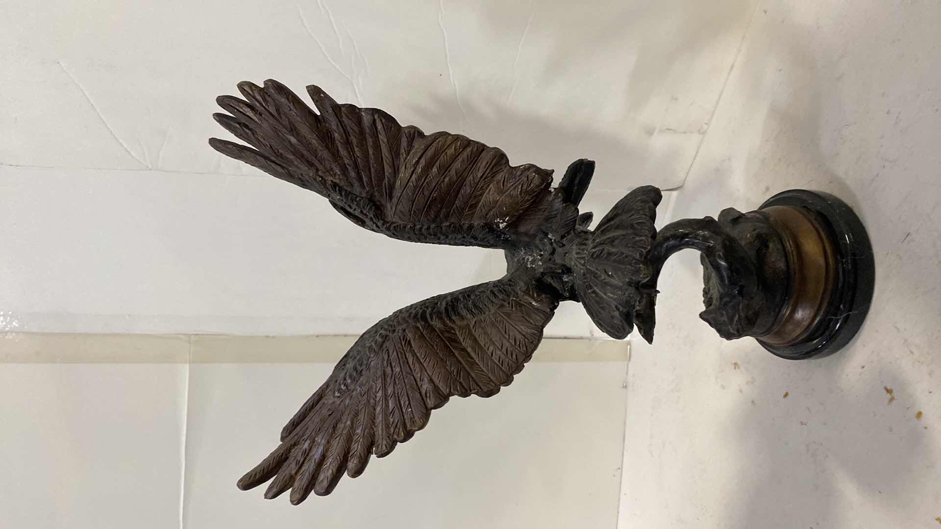 Photo 1 of VINTAGE JULES MOIGNIEZ BRONZE EAGLE SCULPTURE H16.5”