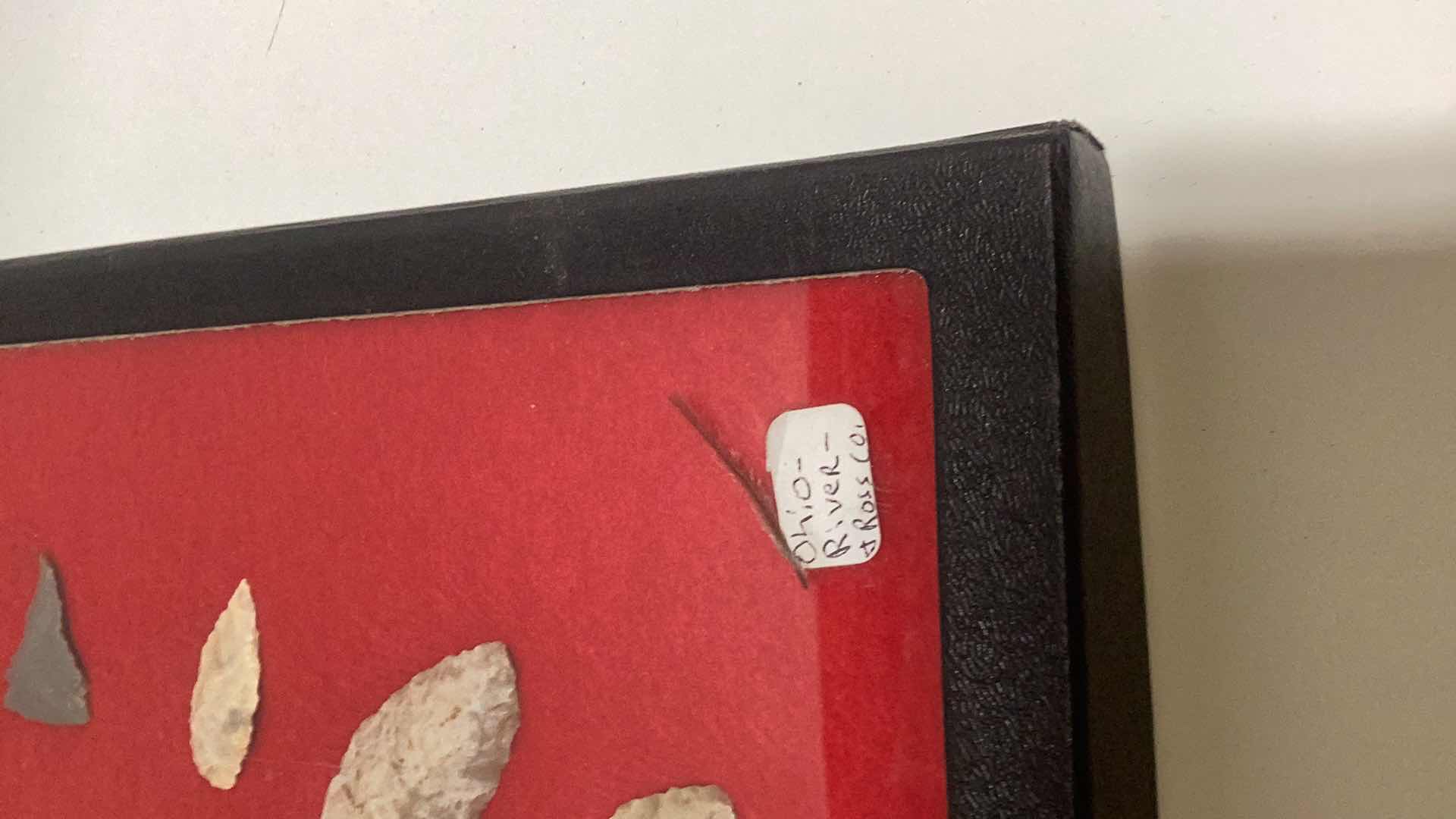 Photo 1 of AMERICAN INDIAN OHIO VALLEY FLINT ARROWHEADS CASE 16”X 12”