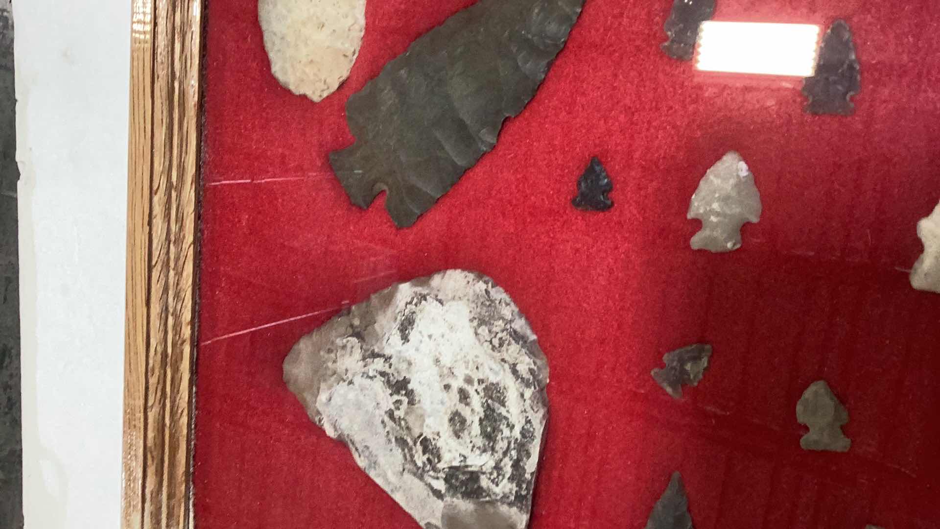 Photo 7 of RARE ANTIQUE AMERICAN INDIAN SPEAR, CLUB AND ARROWHEADS CASE 30” X 18”