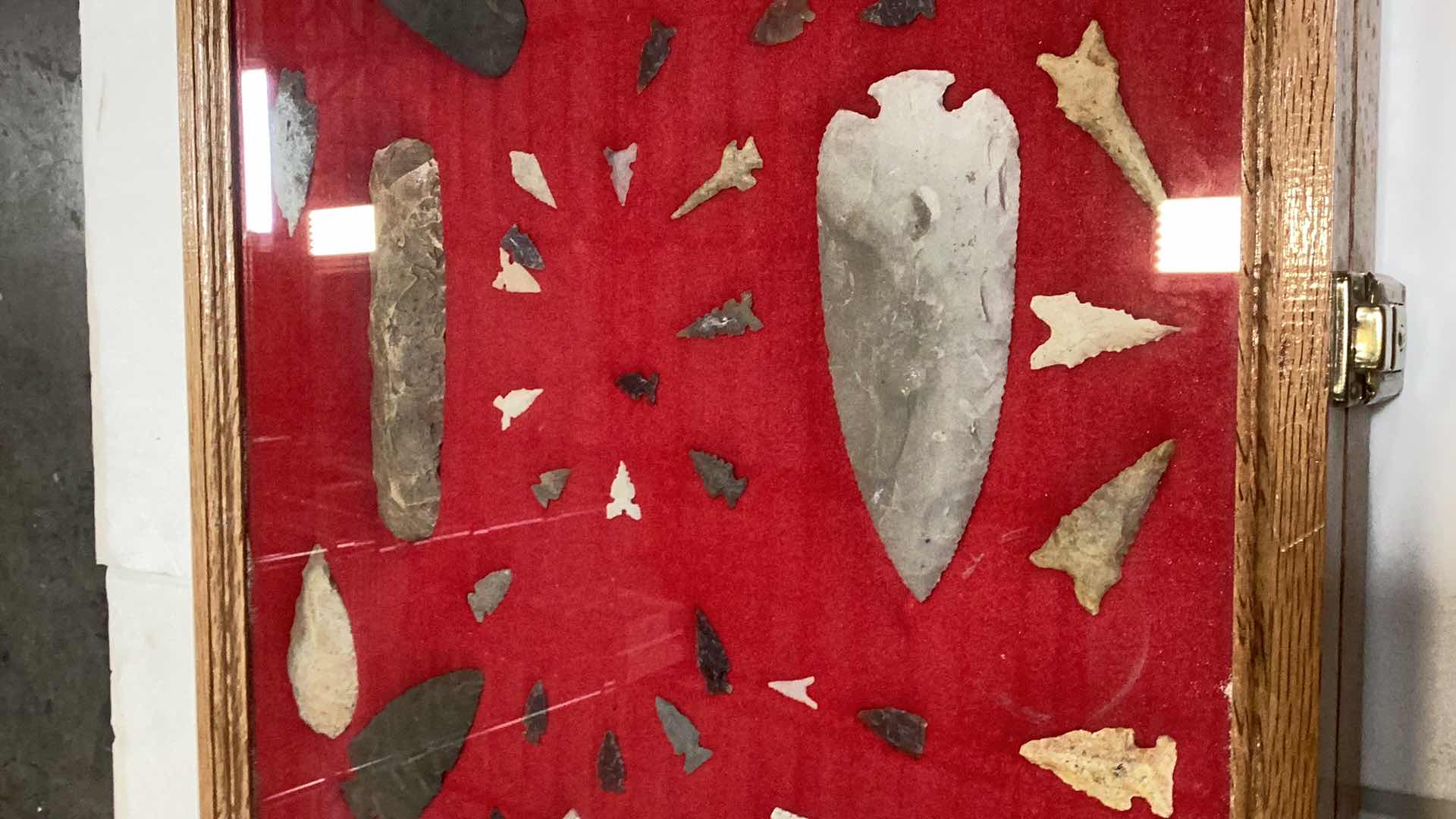 Photo 3 of RARE ANTIQUE AMERICAN INDIAN SPEAR, CLUB AND ARROWHEADS CASE 30” X 18”