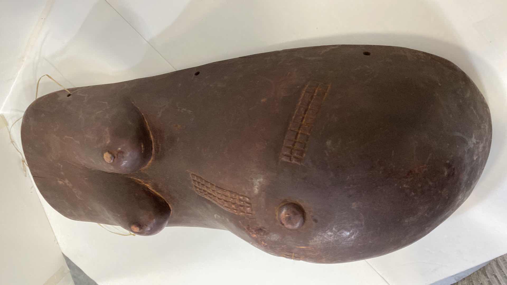 Photo 1 of AFRICAN WOOD CARVING WALL DECOR 25”