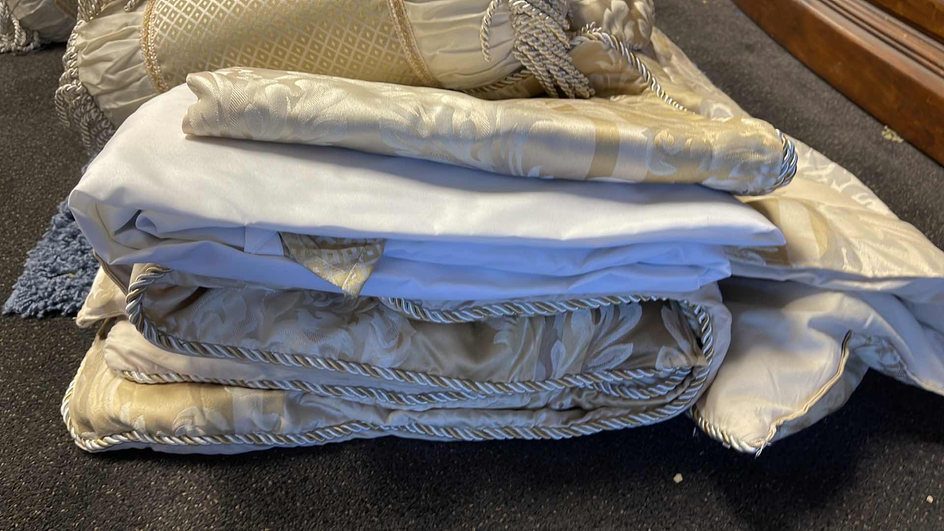 Photo 1 of 2 SET OF TWIN BED COMFORTERS