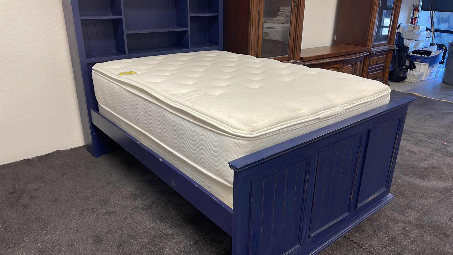 Photo 1 of BEAUTYREST BEACHWOOD PILLOW TOP FULL SIZE MATTRESS W BOX SPRING