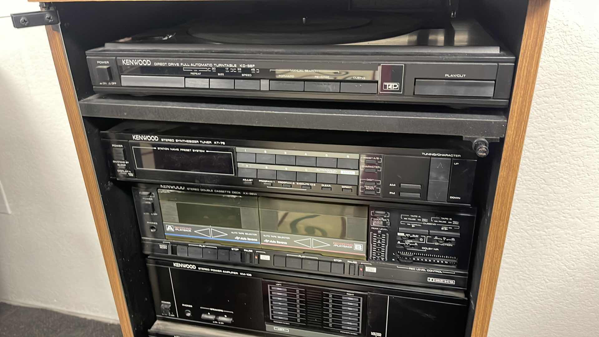 Photo 3 of 6 PC KENWOOD STEREO SET 19” X 17” H41”(SPEAKERS SOLD SEPARATELY)