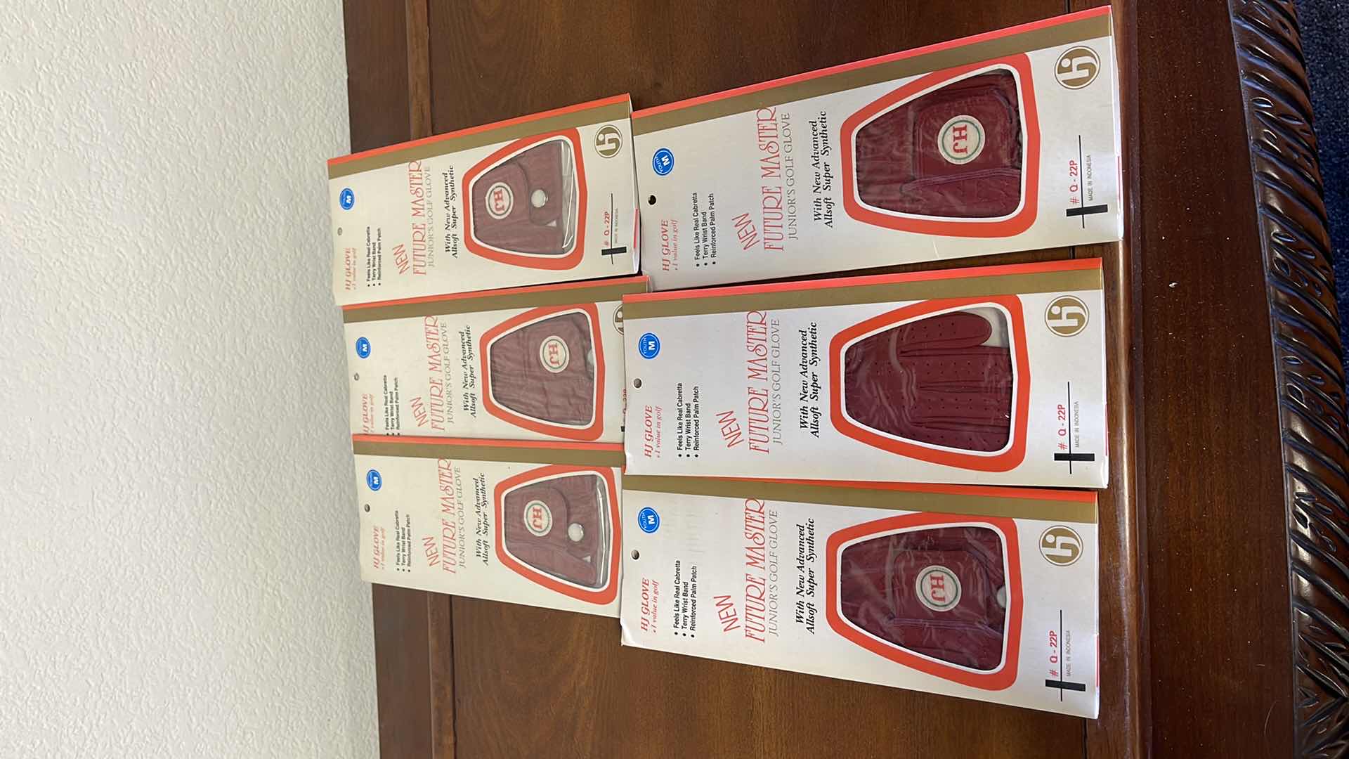 Photo 1 of 6 HJ GLOVE’S FUTURE MASTER JUNIOR’S LEFT HANDED GLOVES