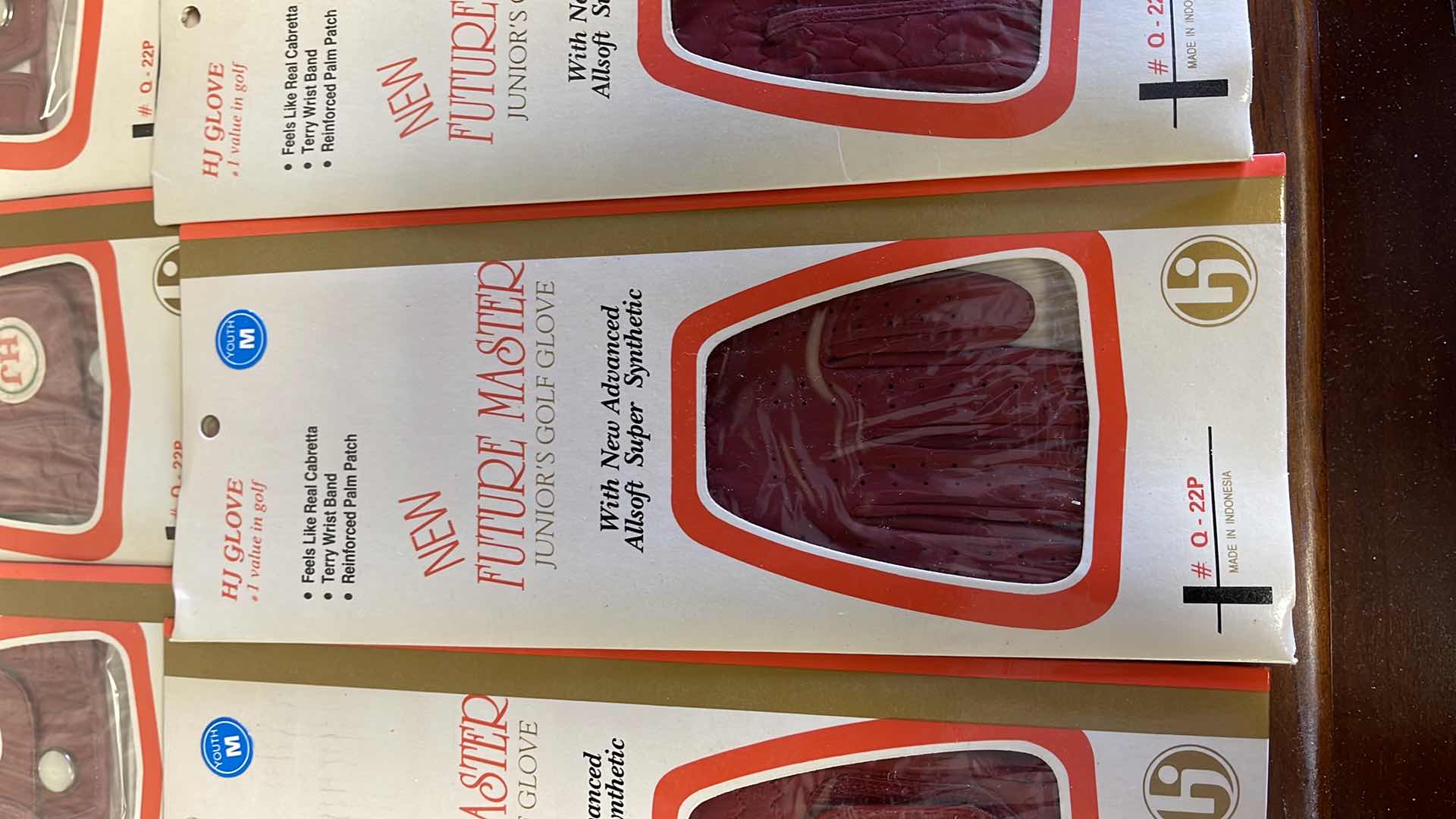 Photo 1 of 6 HJ GLOVE’S FUTURE MASTER JUNIOR’S LEFT HANDED GLOVES