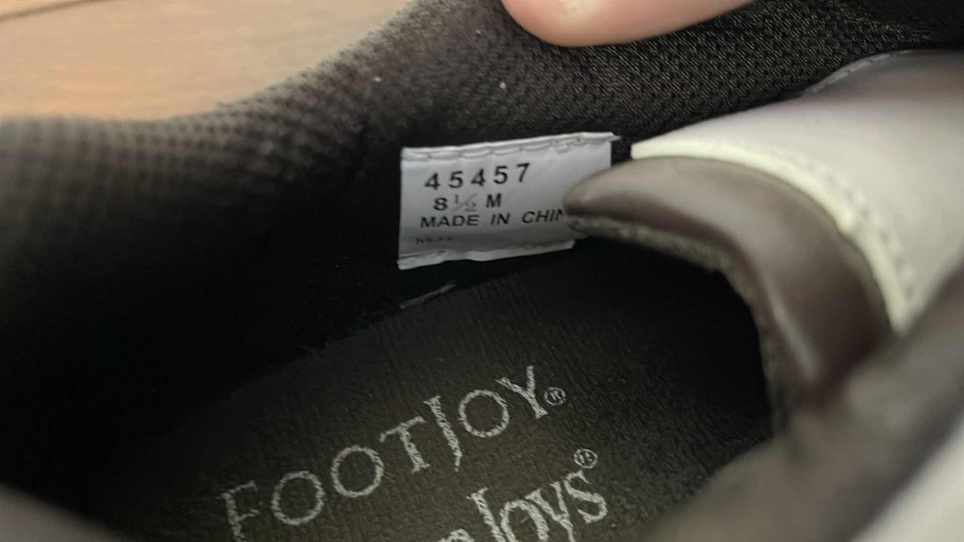 Photo 1 of FOOTJOY GREEN JOYS MENS GOLF SHOES SIZE 8.5