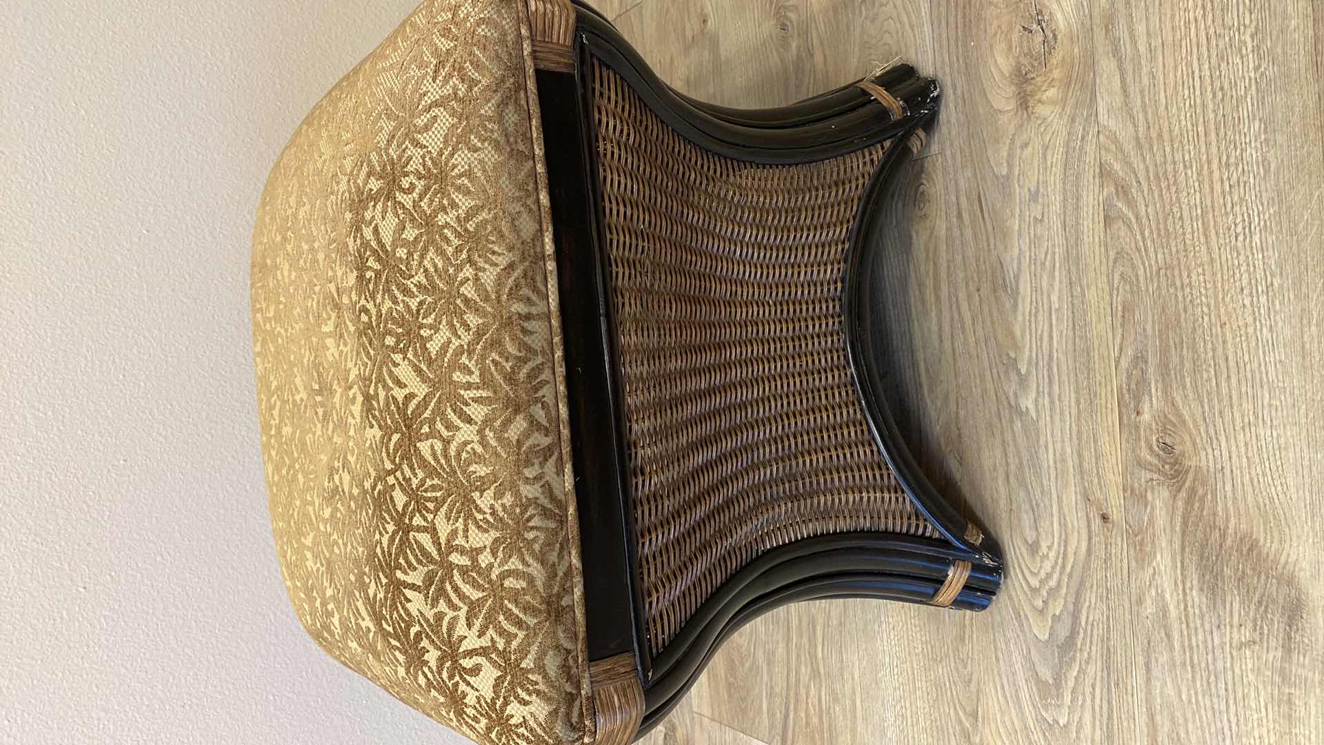 Photo 1 of TOMMY BAHAMA OTTOMAN GOLD PALM UPHOLSTERY AND RATTAN 21” X H19”