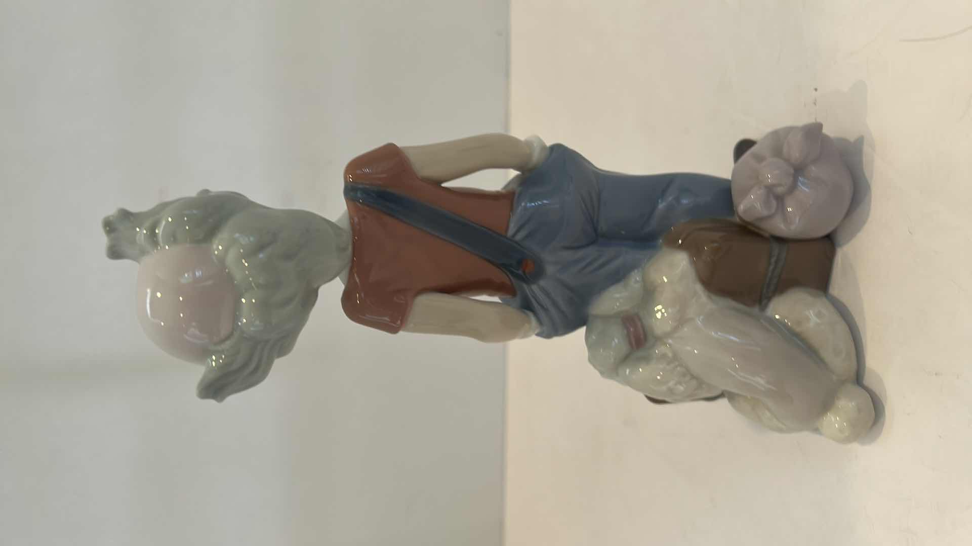 Photo 1 of LLADRO 8” PORCELAIN FIGURINE - CLOWN “DESTINATION BIG TOP”