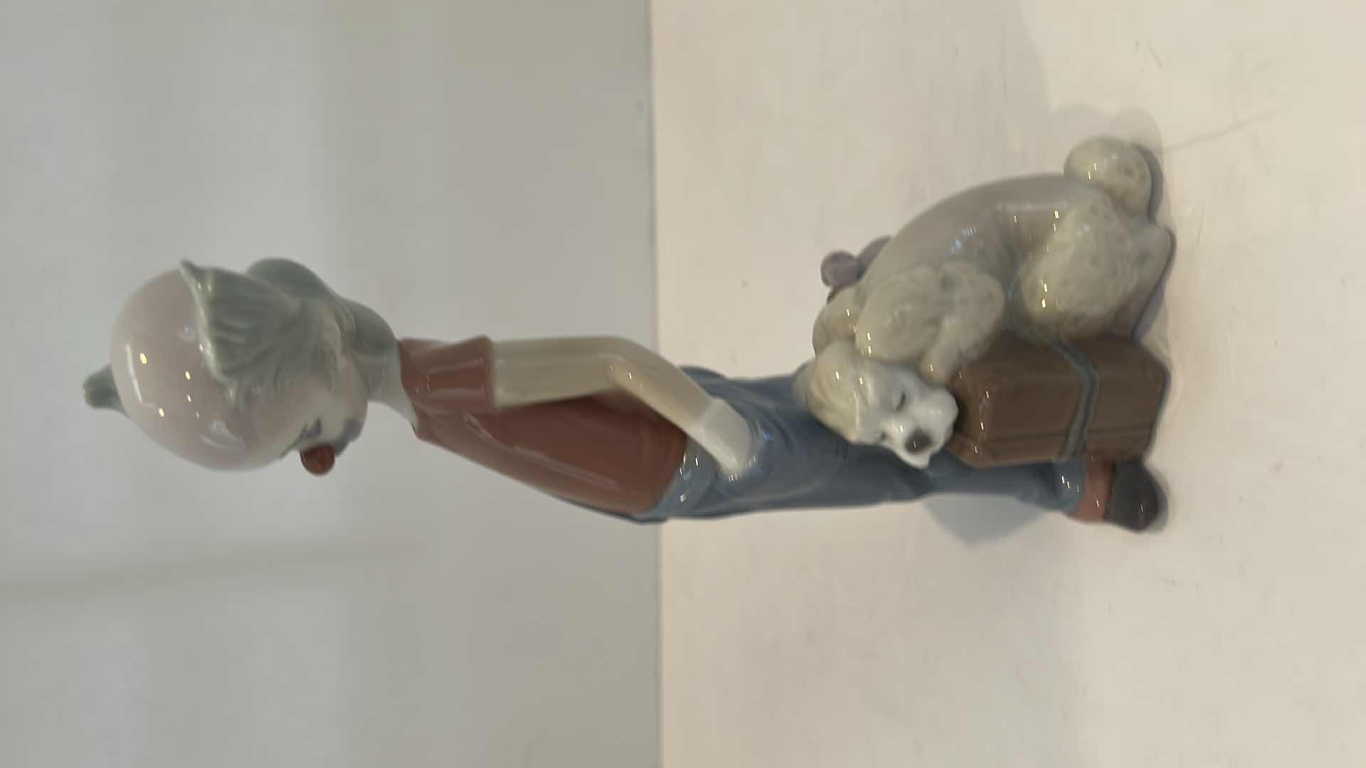 Photo 1 of LLADRO 8” PORCELAIN FIGURINE - CLOWN “DESTINATION BIG TOP”