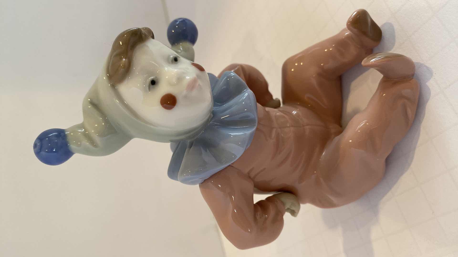 Photo 1 of VINTAGE 1988 NAO BY LLADRO "JINGLES THE CLOWN"  H5”