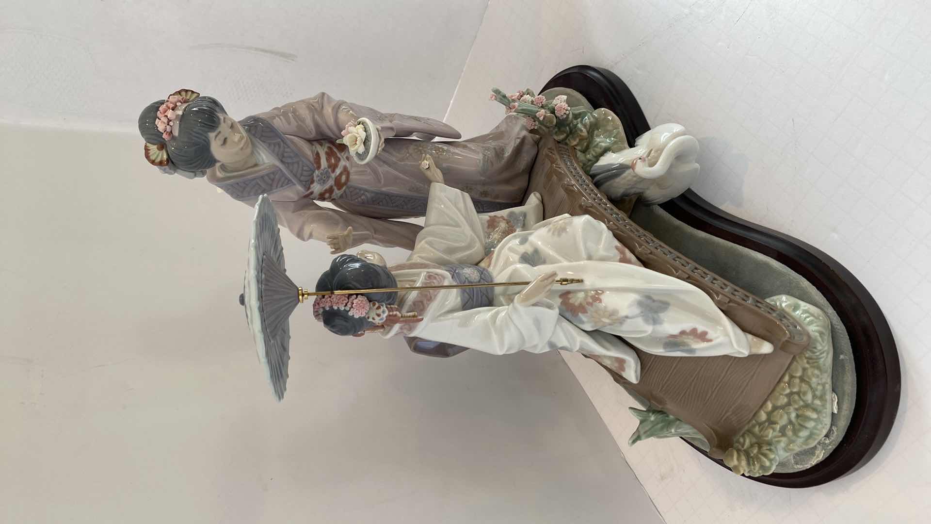 Photo 1 of SIGNED RARE VINTAGE LLADRO "SPRINGTIME IN JAPAN" SIGNED 1445 FIGURINE 14” X 12”