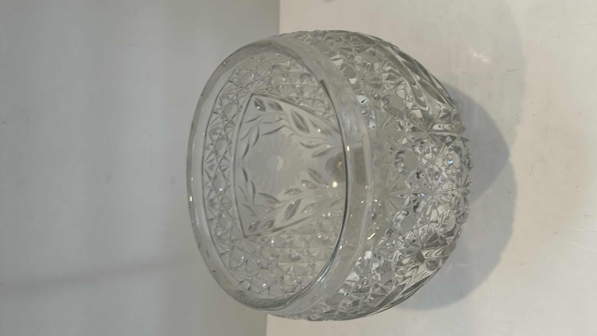 Photo 1 of CUT GLASS CRYSTAL BOWL - McKEE GLASS SNAPPY CLEAR CANE DAISY BUTTON ROSE BOWL 3 TOES 4 FLORAL ETCH PANELS9” x 7.25”