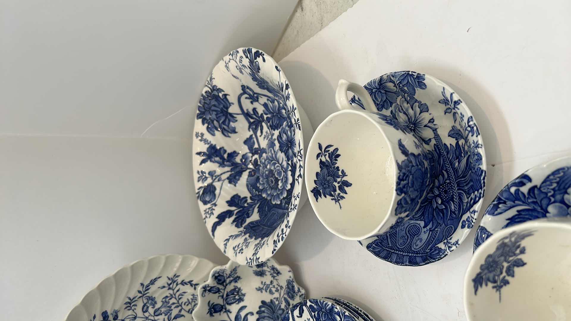 Photo 1 of 26 PCS-VINTAGE ROYAL CROWNFORD BURLEIGH CHARLOTTE BLUE AND WHITE CHINA 