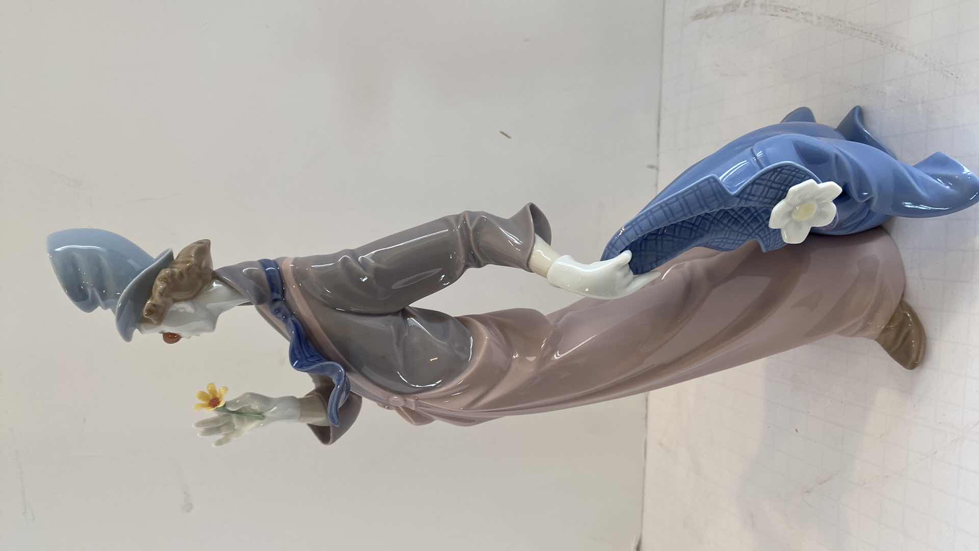 Photo 1 of VINTAGE LLADRO EXCLUSIVE “A MILE OF STYLE” CLOWN FIGURINE 14”