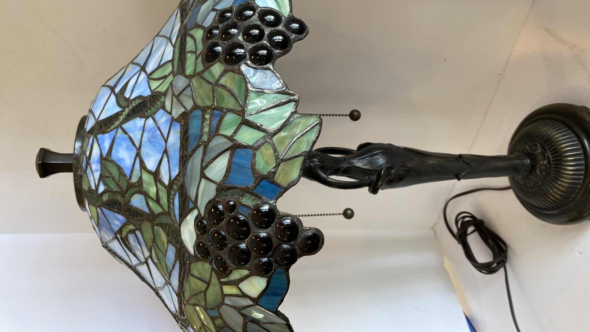 Photo 2 of NEPTUNE TIFFANY STYLE LAMP 29”