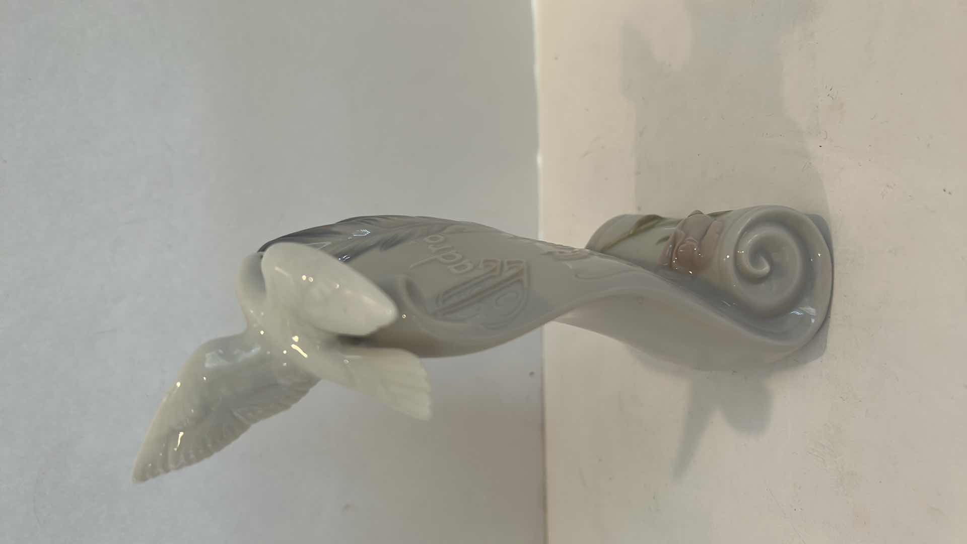 Photo 1 of LLADRO SOCIETY PORCELAIN SCROLL H7”