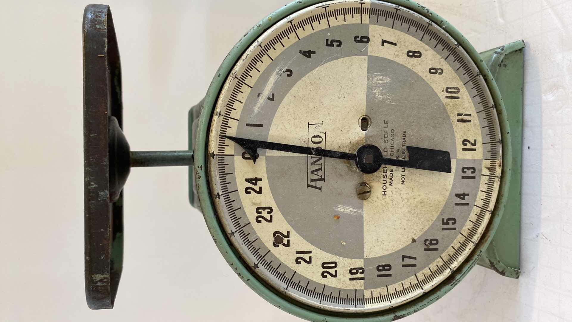 Photo 1 of VINTAGE HANSON HOUSEHOLD SCALE 9.5”