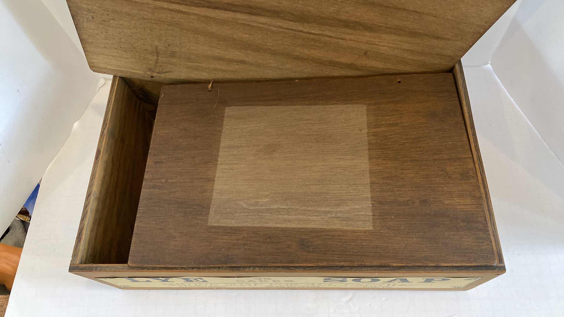 Photo 1 of 3-VINTAGE 1987 WOOD BOXES LARGEST 17” X 10” H5”