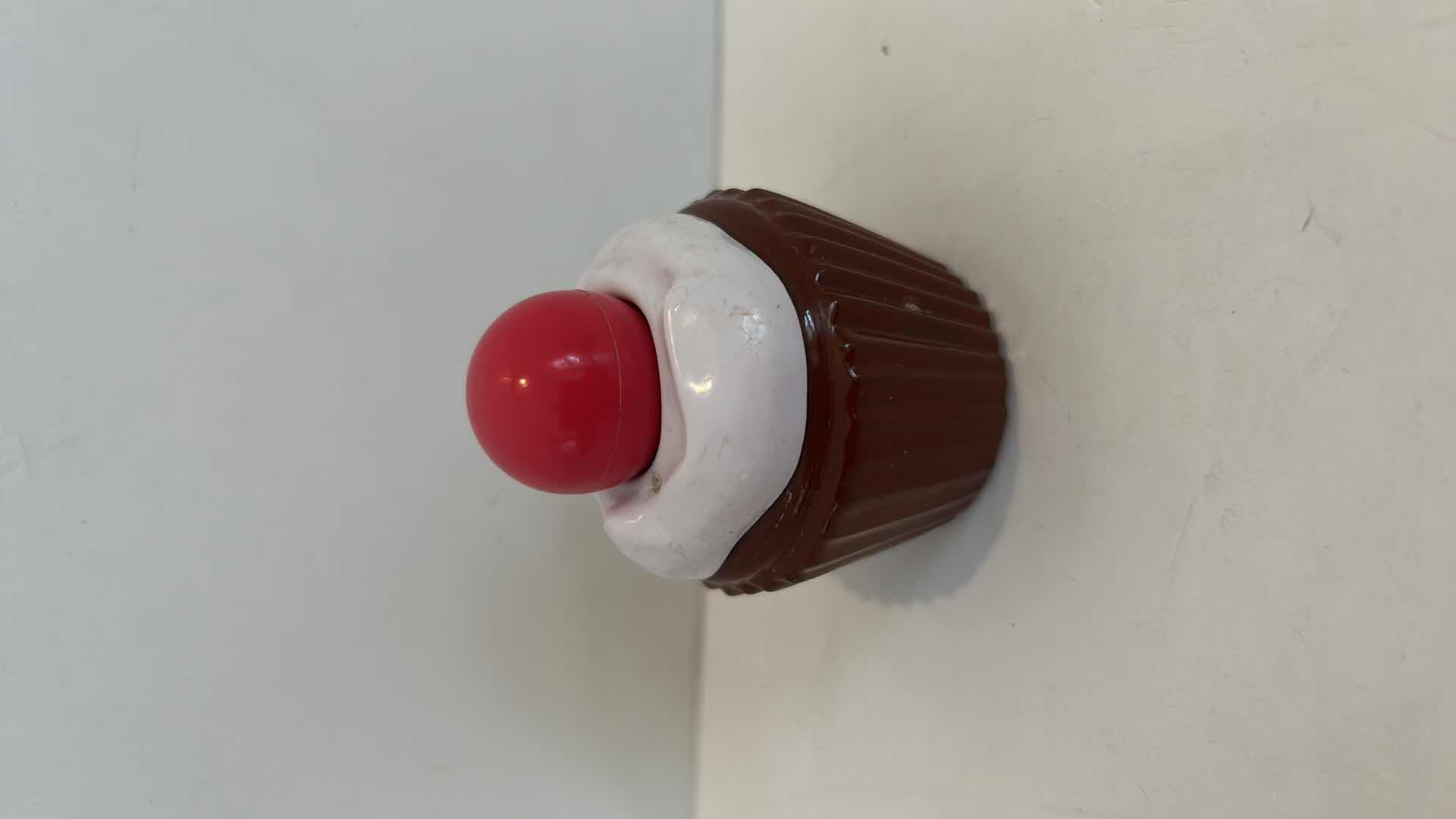 Photo 2 of 4 VINTAGE SMALL PERFUME BOTTLES