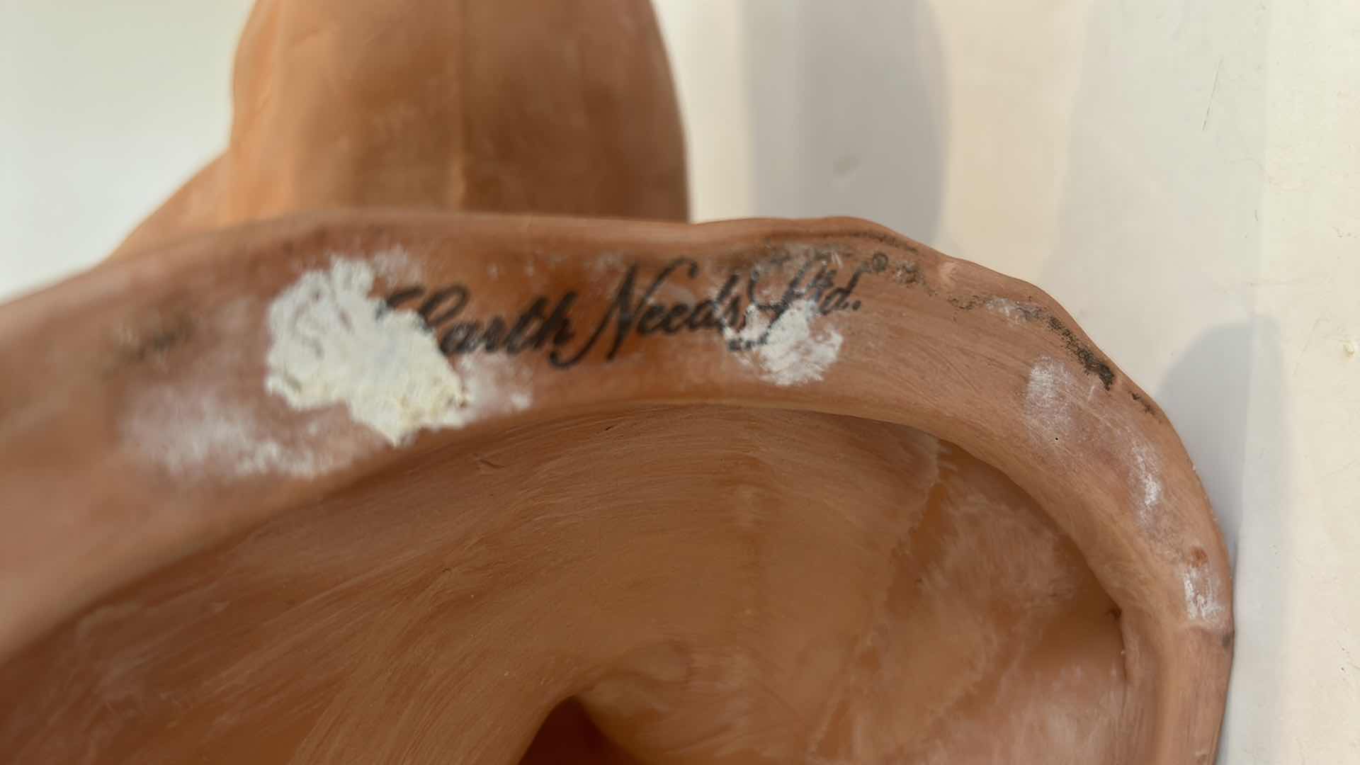 Photo 1 of EARTH NEEDS LTD POTTERY DUCK 21” x 10”