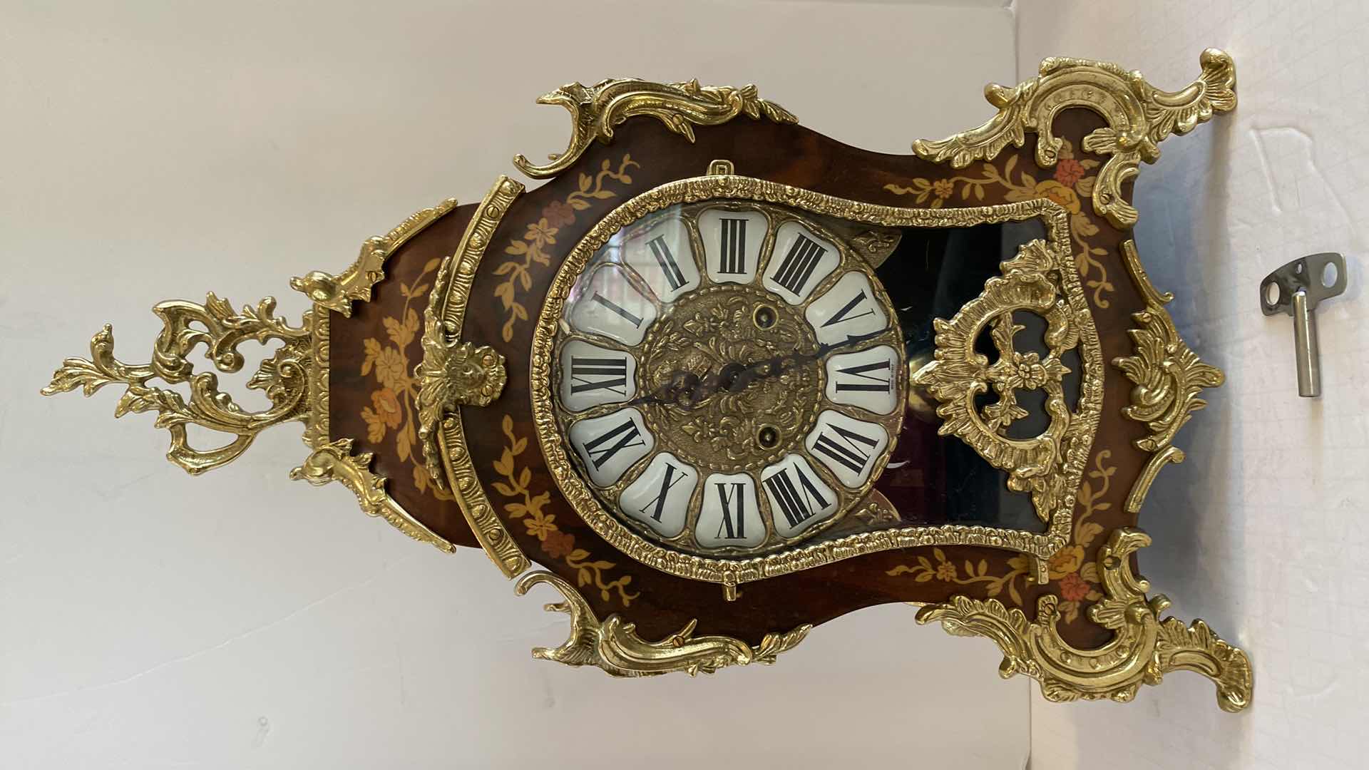 Photo 1 of RARE LE ORE ITALIAN  ORNATE TABLE PENDULUM CLOCK WITH 8 DAY MECHANICAL CHIME MOVEMENT 11” X 22” EST VALUE 