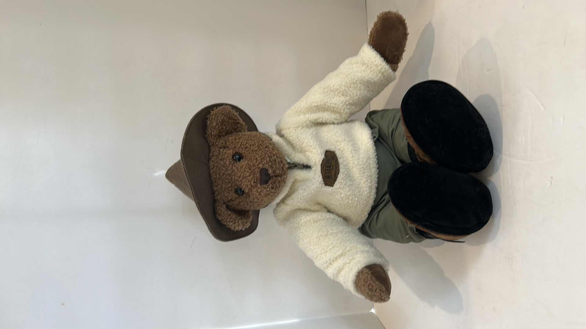 Photo 1 of VTG WALKING CO TRACKER JOINTED STUFFED 18” TEDDY BEAR LIMITED EDITION  1998