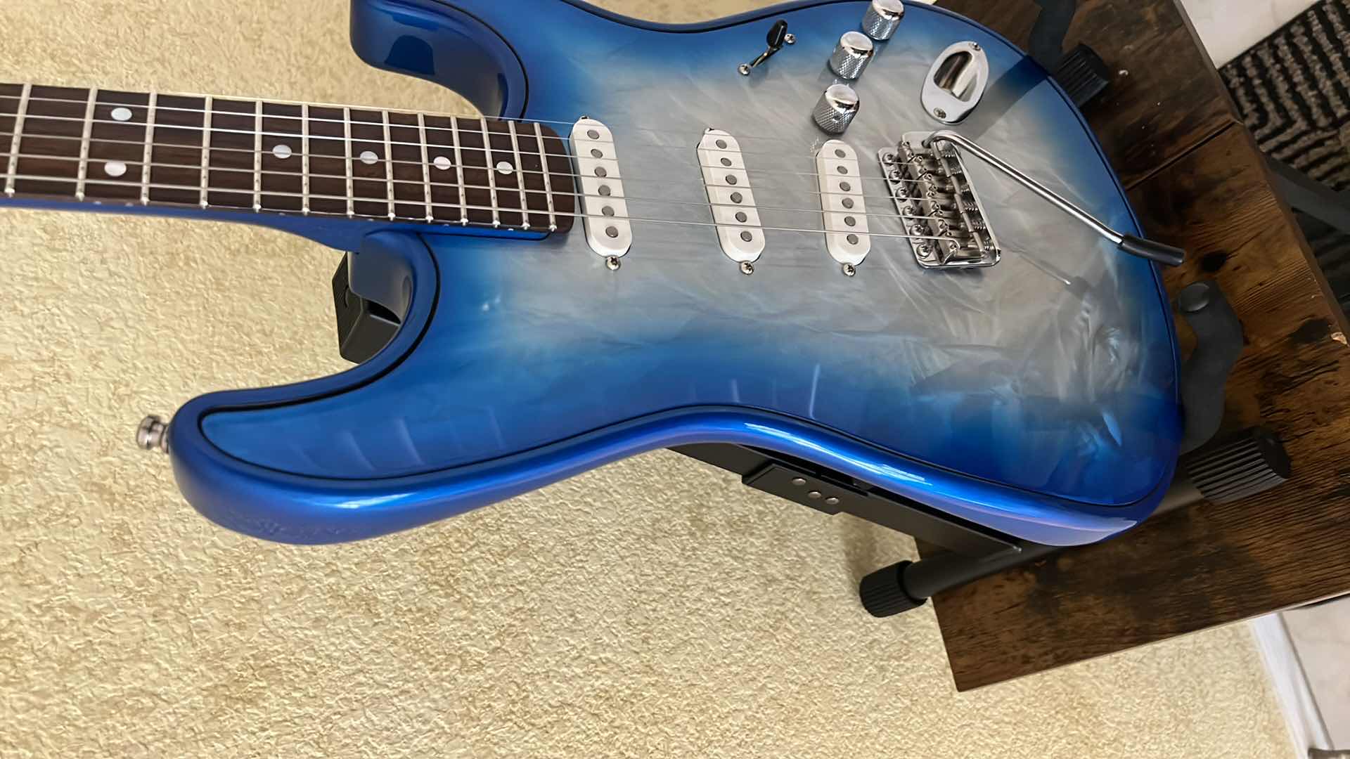 Photo 4 of GIGLIOTTI SIGNED BONAMASSA BLUE ELECTRIC GUITAR