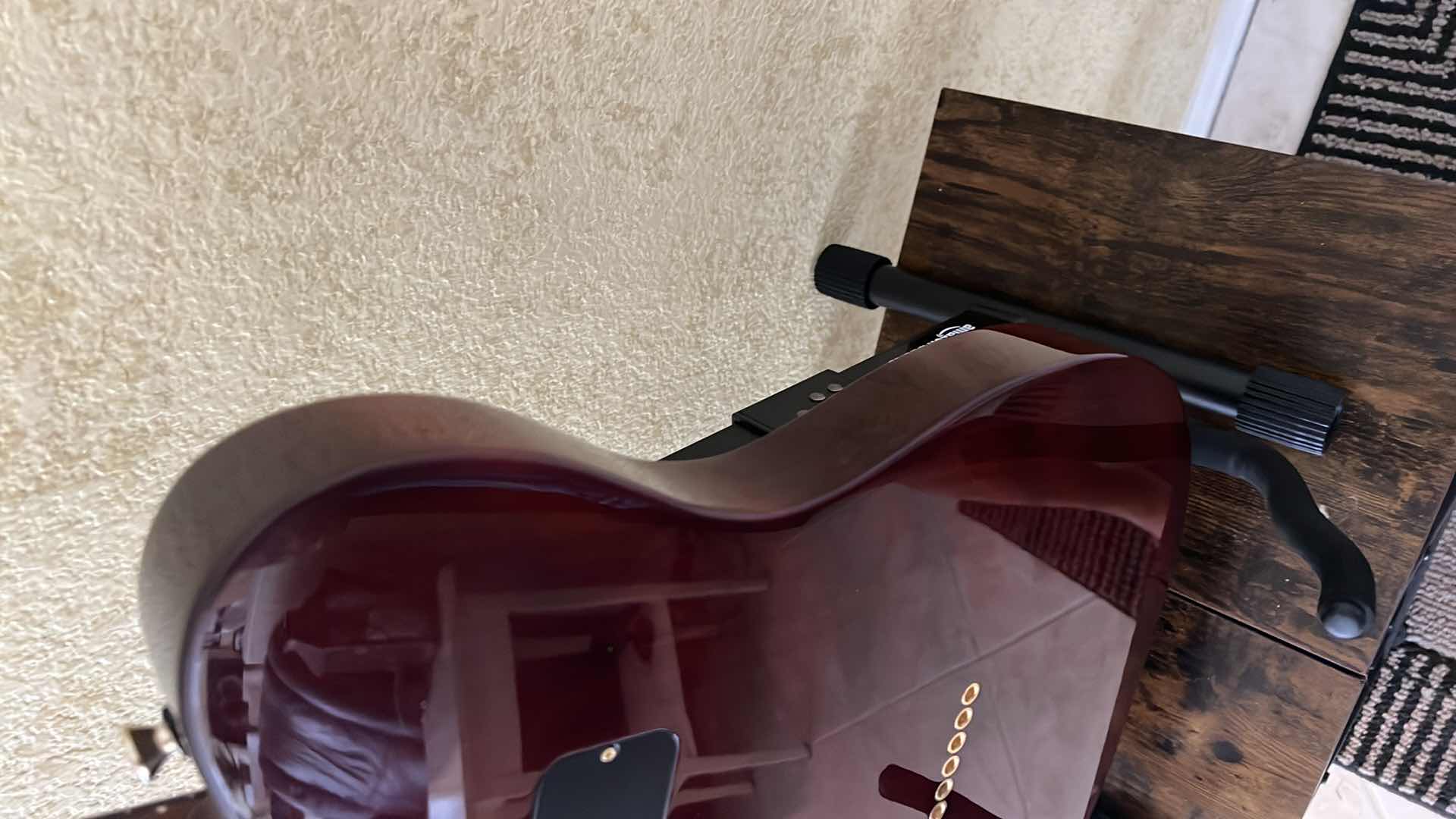 Photo 9 of GIGLIOTTI JOE BONAMASSA DOUBLE SIGNED ELECTRIC GUITAR