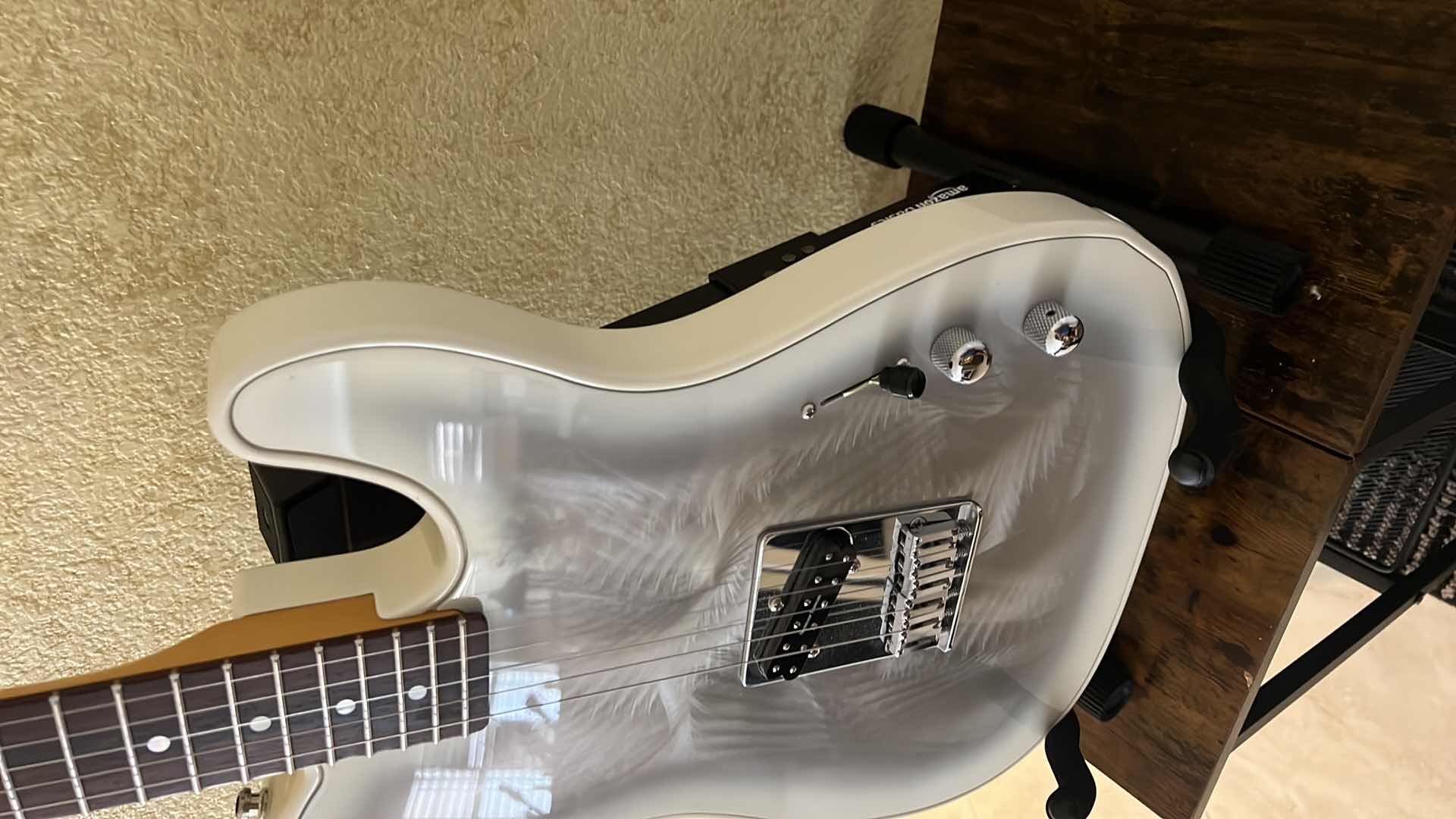 Photo 4 of GIGLIOTTI SIGNED WHITE ELECTRIC GUITAR