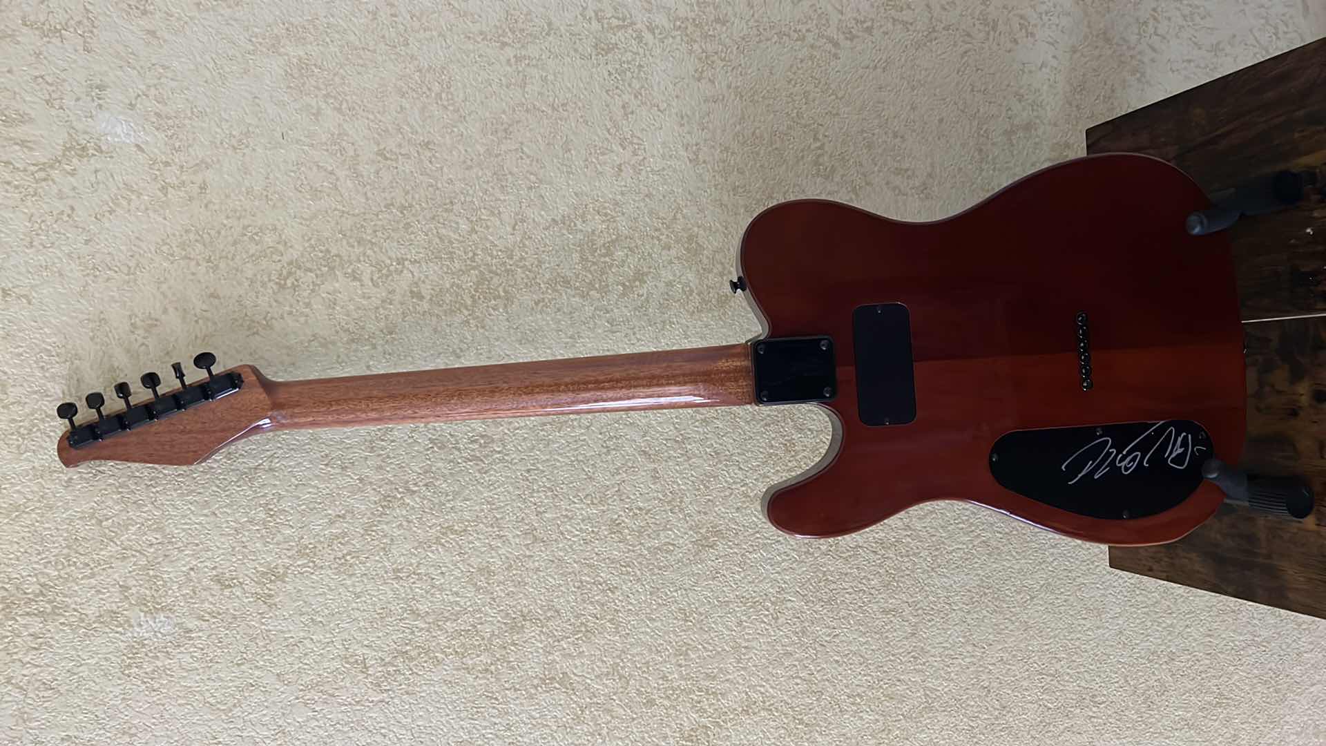 Photo 1 of GIGLIOTTI SIGNED ELECTRIC GUITAR