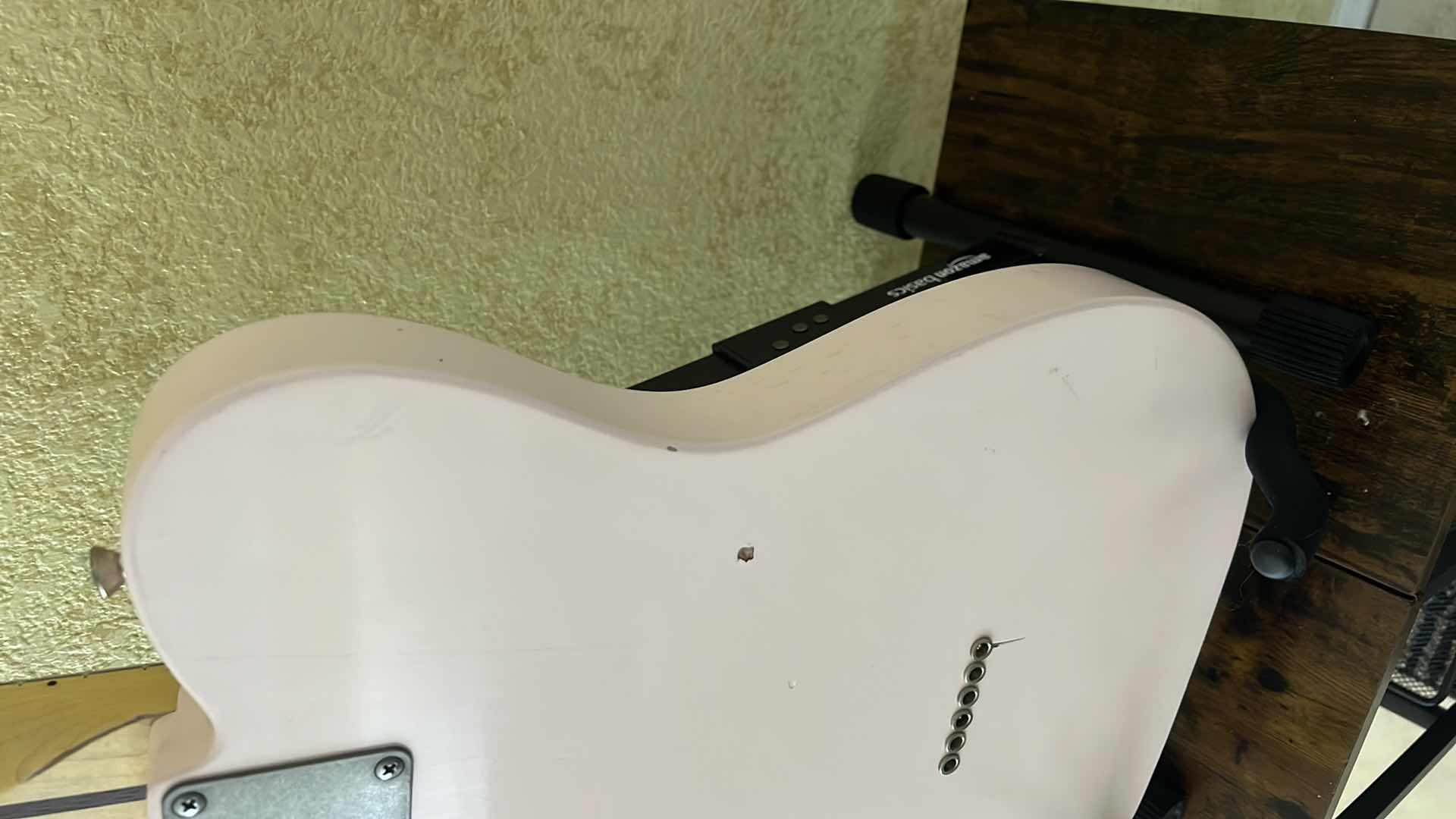 Photo 8 of NASHGUITARS PINK ELECTRIC GUITAR