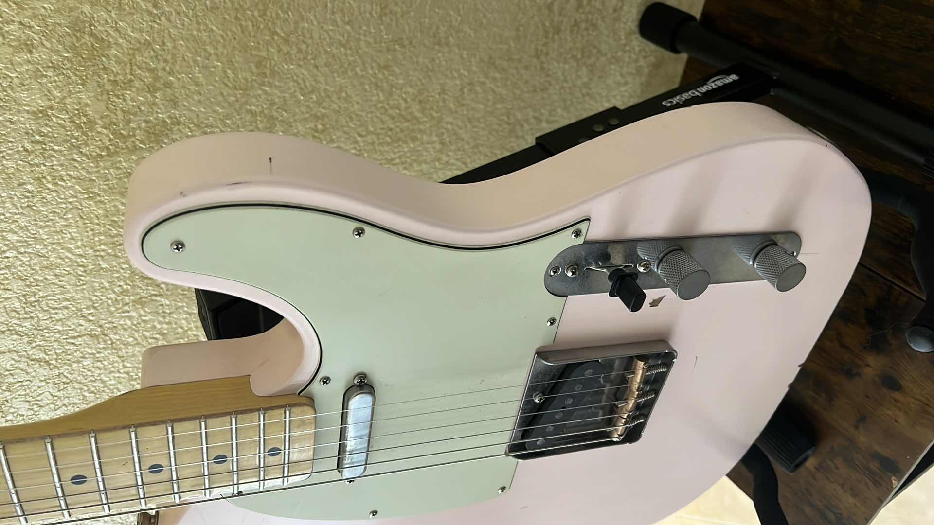 Photo 4 of NASHGUITARS PINK ELECTRIC GUITAR