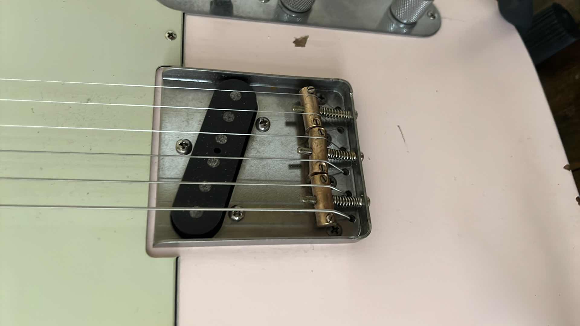 Photo 1 of NASHGUITARS PINK ELECTRIC GUITAR