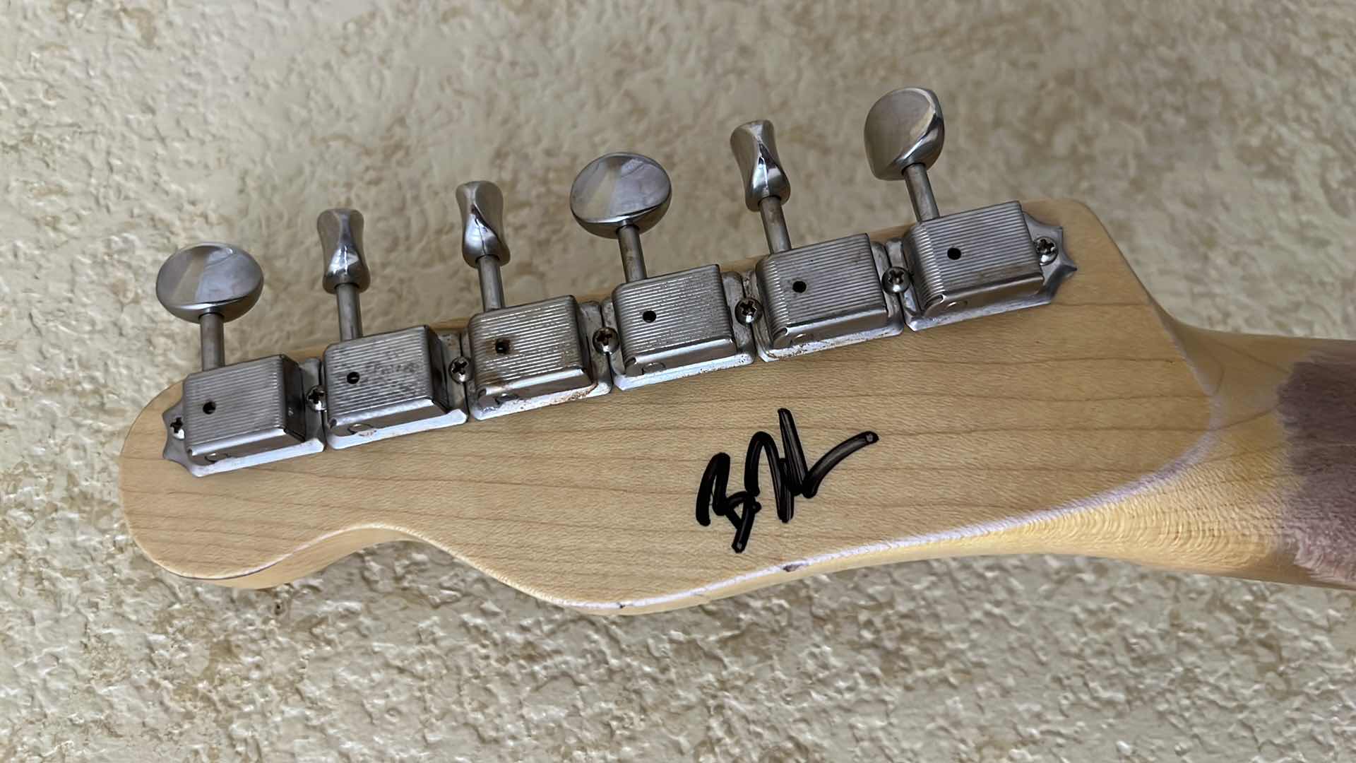 Photo 6 of NASHGUITARS PINK ELECTRIC GUITAR