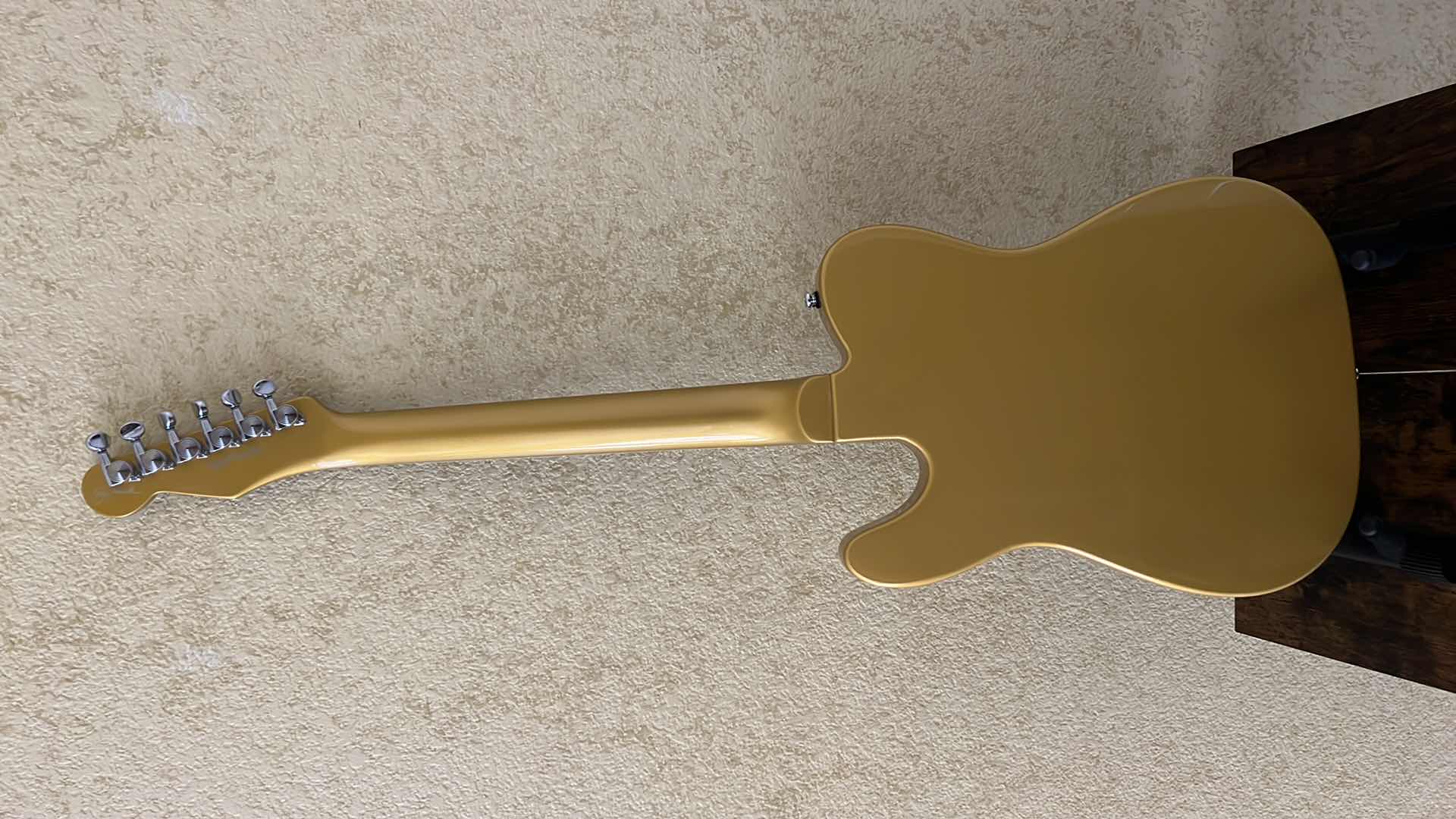 Photo 1 of REVEREND GREG KOCH 90 VENETIAN GOLD SIGNED/NUMBERED GUITAR