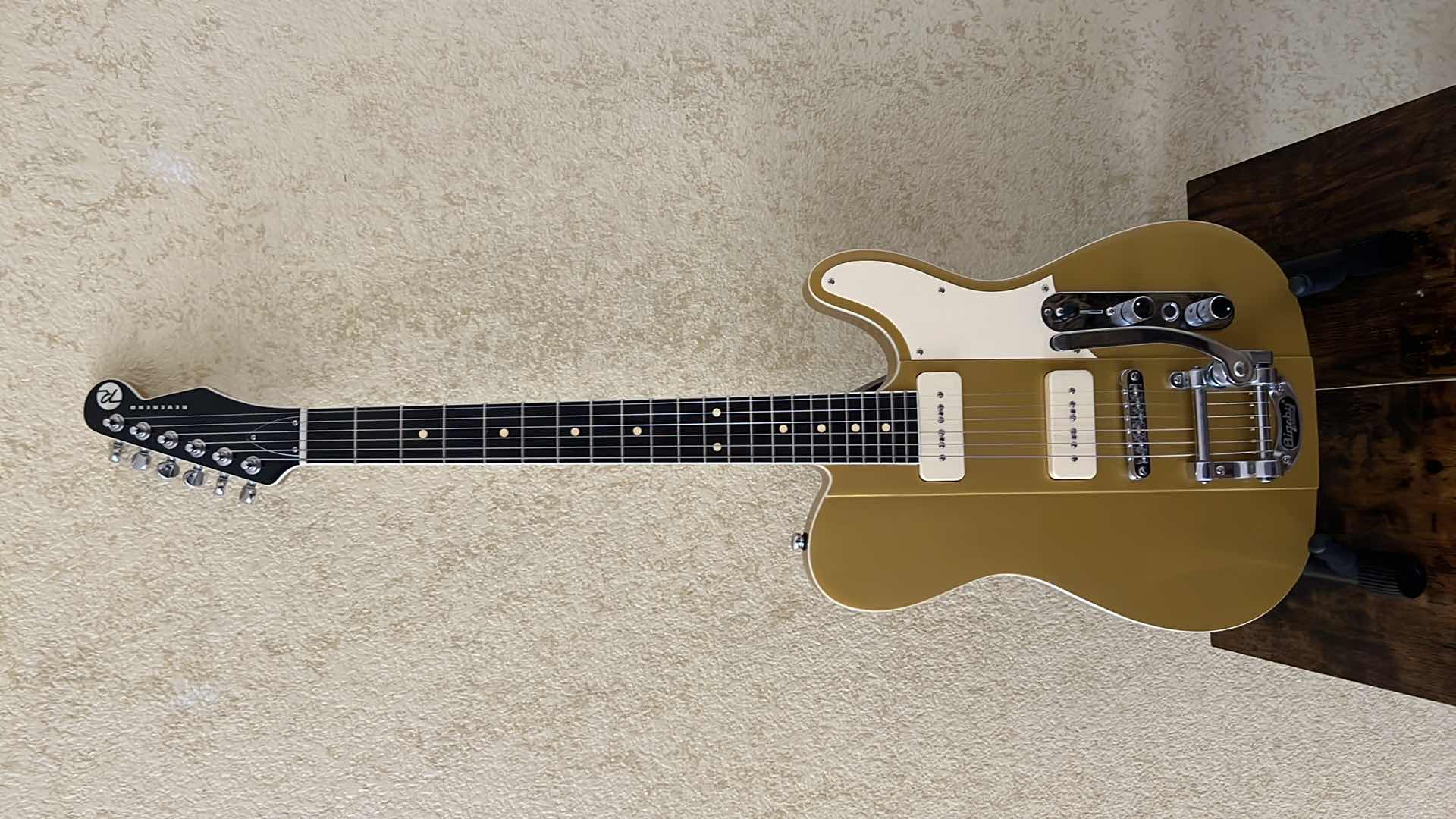 Photo 1 of REVEREND GREG KOCH 90 VENETIAN GOLD SIGNED/NUMBERED GUITAR